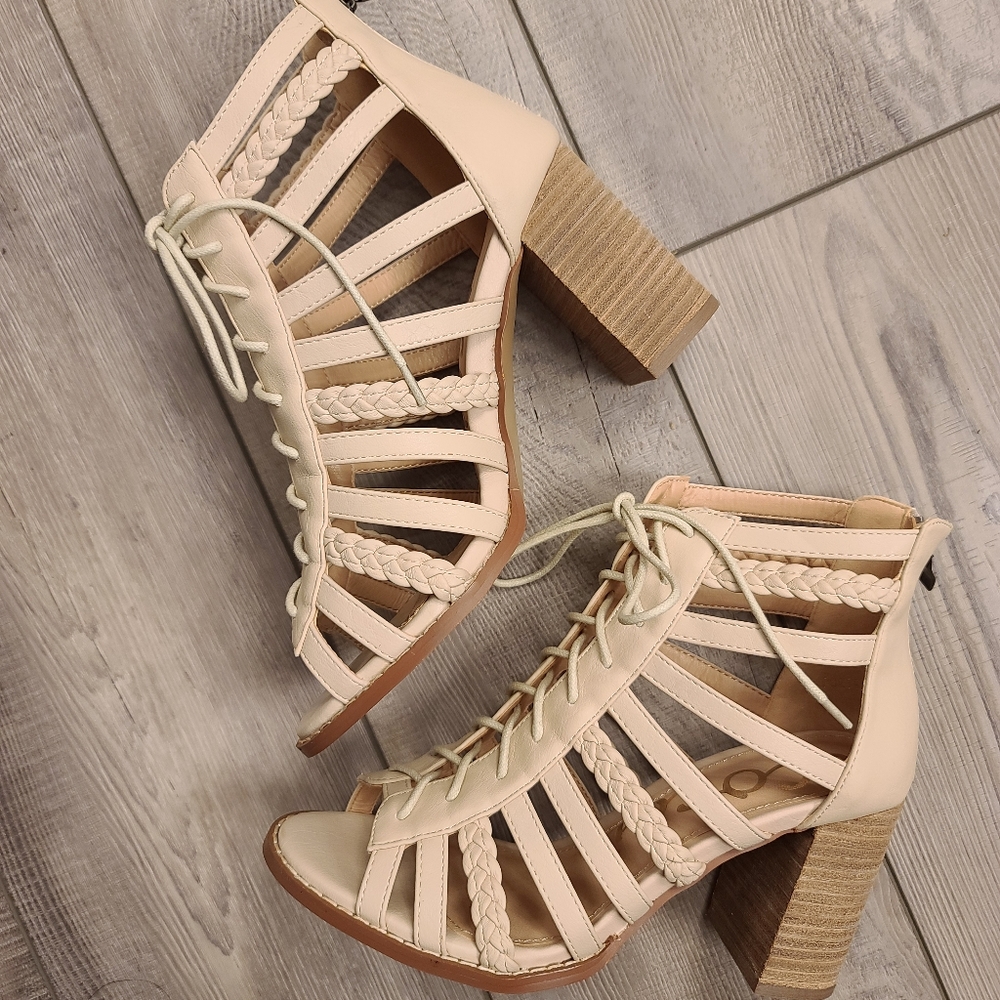 Ccocci Portia Heels Cream Size 8 Braided Lace-up
